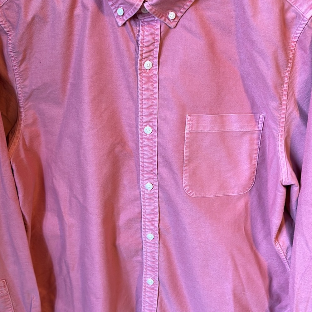 Vineyard Vines Button Down - image 4